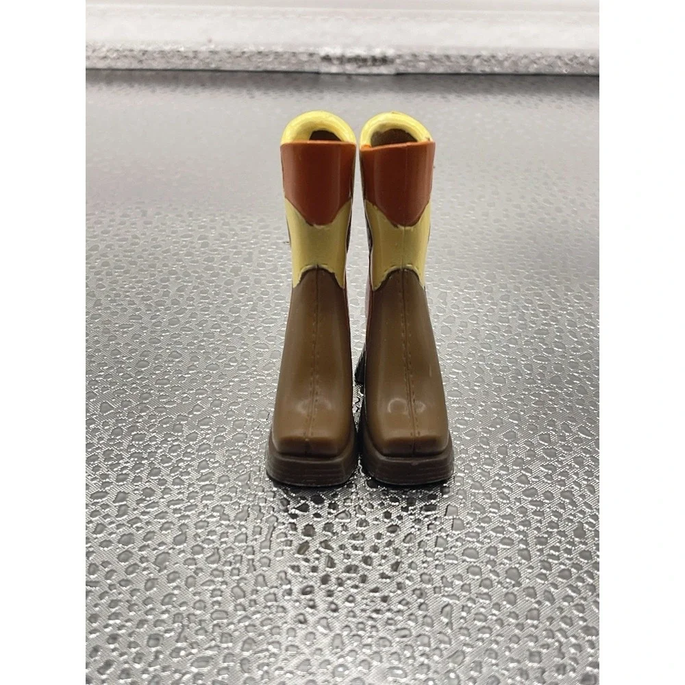 BRATZ XPRESS IT‎ KAYLA MEYGAN BOOTS SHOES High Heel Brown Patchwork Feet #8